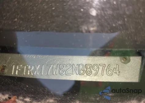 2002 Ford F-150 Lariat/Xl/Xlt из США, поврежденный, VIN 1FTRX17W82NB89764